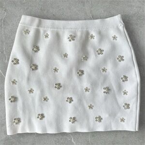 Zara White Beaded Floral Mini Skirt